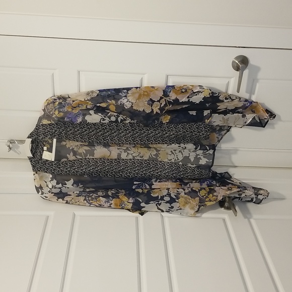 NWOT, Flowy Silk kimono by Eloise, one size - Picture 2 of 10